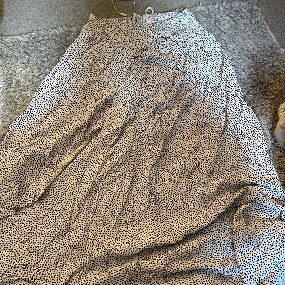 Knee length skirt